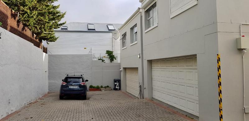 3 Bedroom Property for Sale in Camps Bay Western Cape